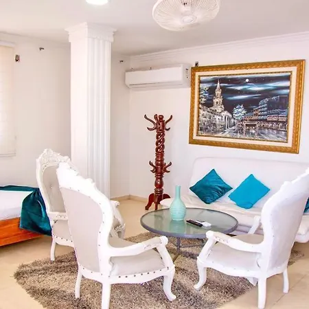 Casa Lujosa Cerca Al Mar En *